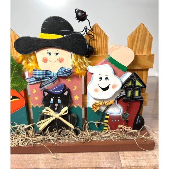 Halloween-Themed Wooden Shelf Decor With Scarecrow & Ghost Design - Picture 2 of 4